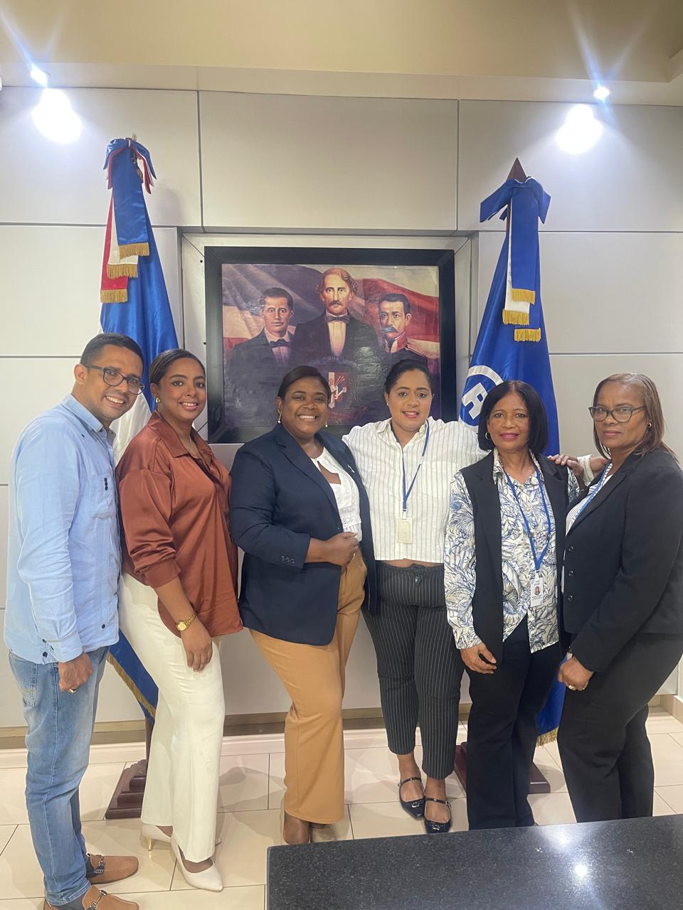 SNTP filial Santo Domingo oeste realiza acercamiento con RTVD.