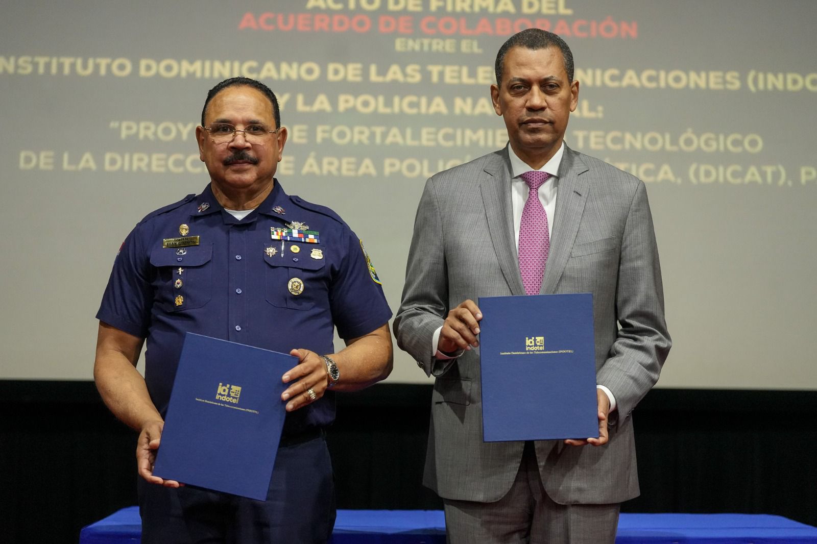 Indotel continúa realizando acuerdos con instituciones castrenses de República Dominicana