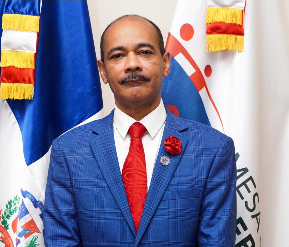 AEDO llama al Tribunal Constitucional a garantizar la Constitución, la vida y la familia dominicana.